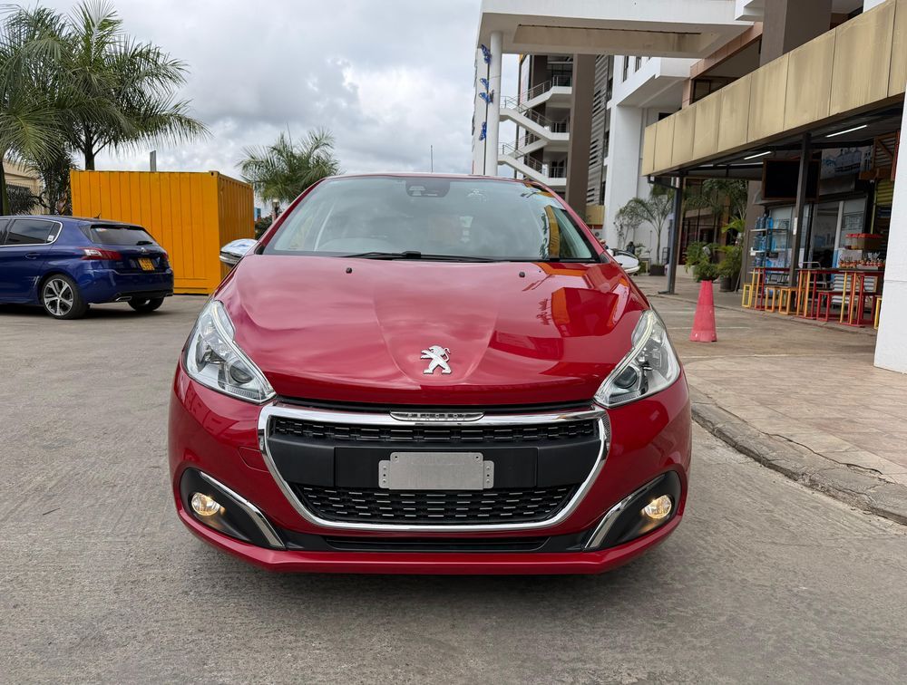 PEUGEOT 208 ALLURE FUN EDITION - PRG Motors Ltd
