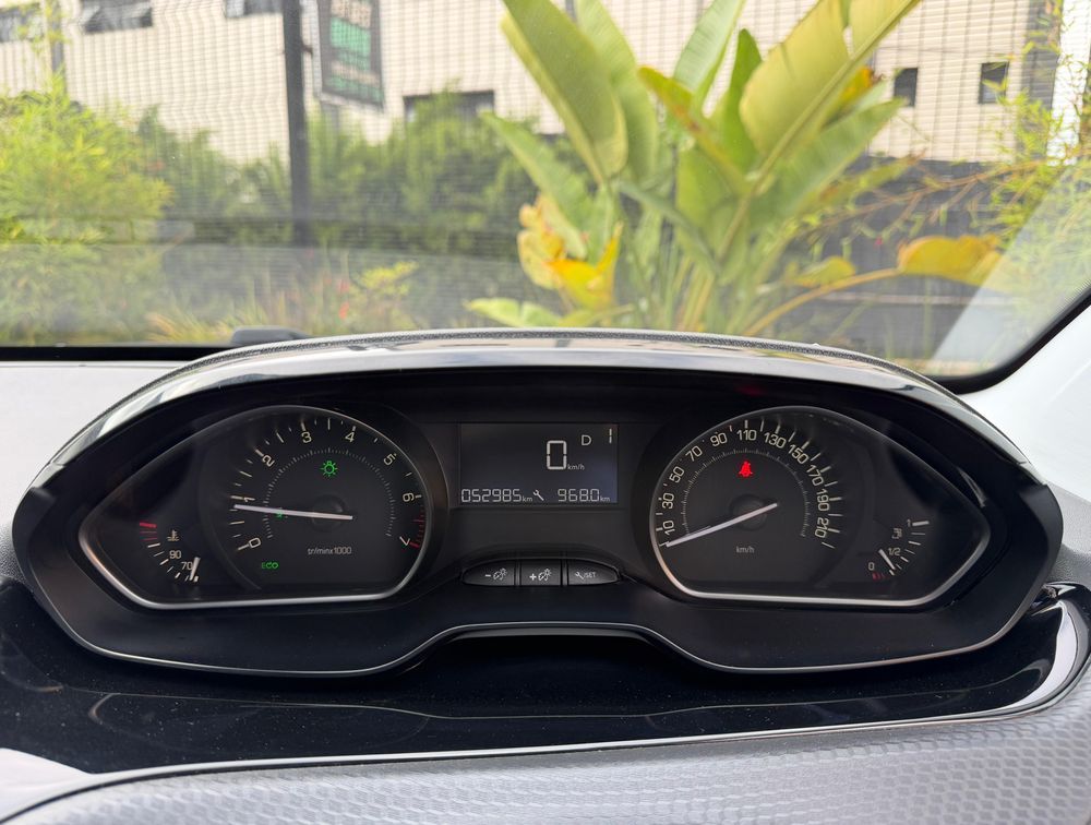 PEUGEOT 208 TECH EDITION - PRG Motors Ltd