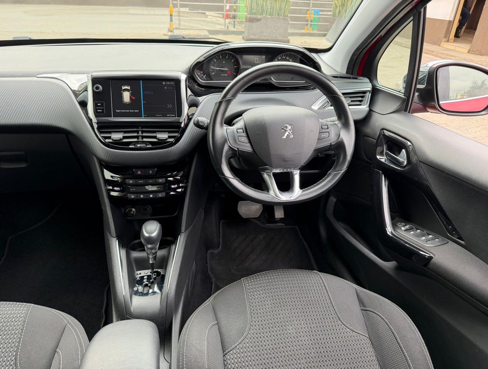 PEUGEOT 208 TECH EDITION - PRG Motors Ltd