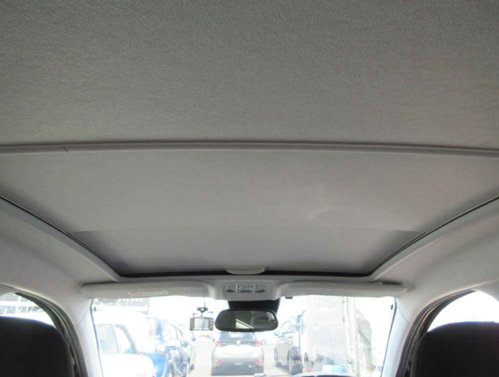 PEUGEOT 208 TECH EDITION MOONROOF  - PRG Motors Ltd