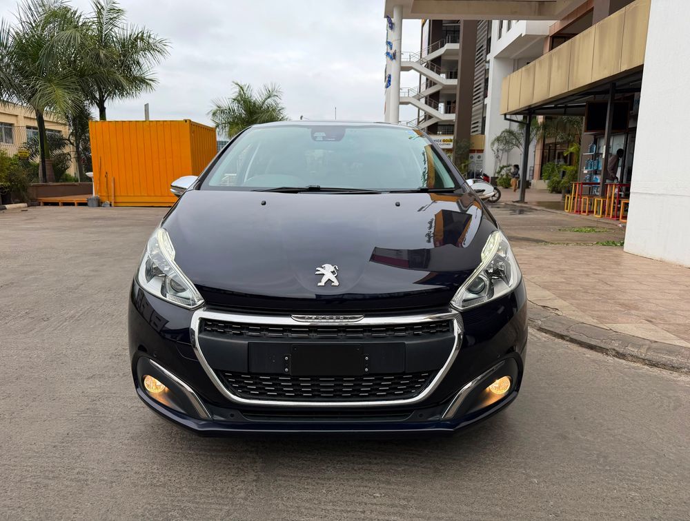 PEUGEOT 208 TECH EDITION MOONROOF - PRG Motors Ltd