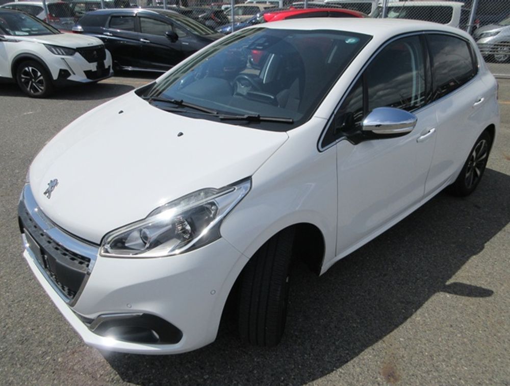 PEUGEOT 208 TECH EDITION  - PRG Motors Ltd