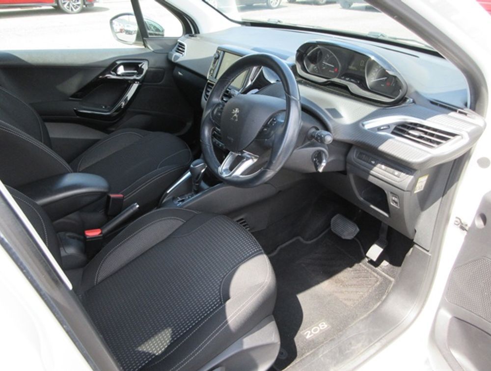 PEUGEOT 208 TECH EDITION  - PRG Motors Ltd