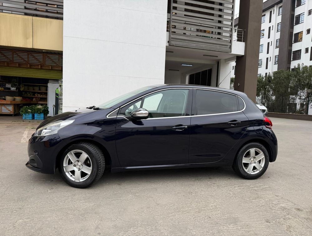 PEUGEOT 208 ALLURE FUN MOONROOF - PRG Motors Ltd