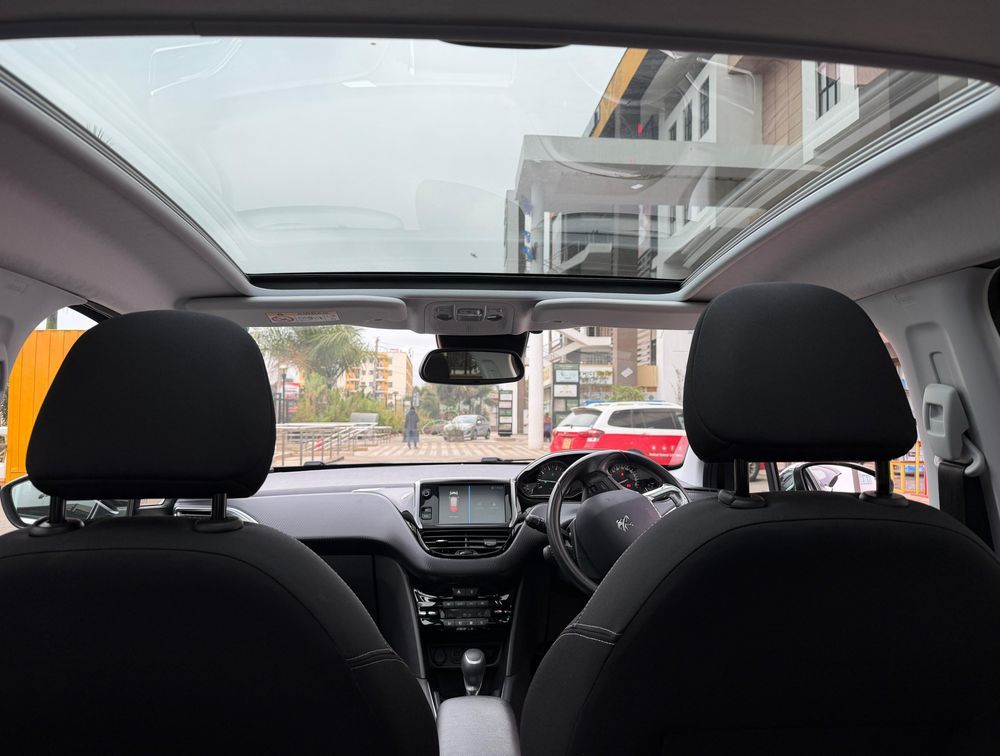 PEUGEOT 208 ALLURE FUN MOONROOF - PRG Motors Ltd