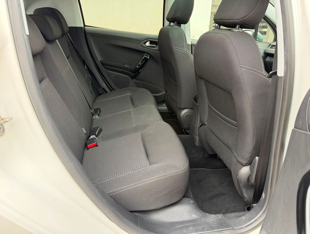 PEUGEOT 208 ALLURE FUN MOONROOF - PRG Motors Ltd