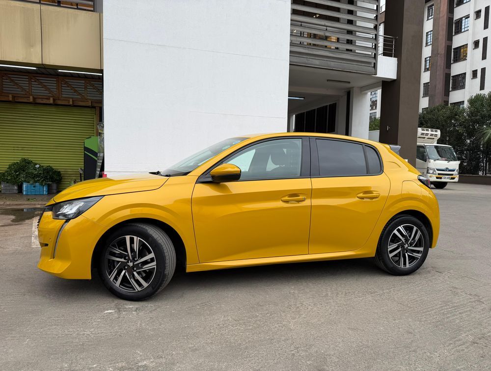 PEUGEOT 208 ALLURE NEWSHAPE - PRG Motors Ltd
