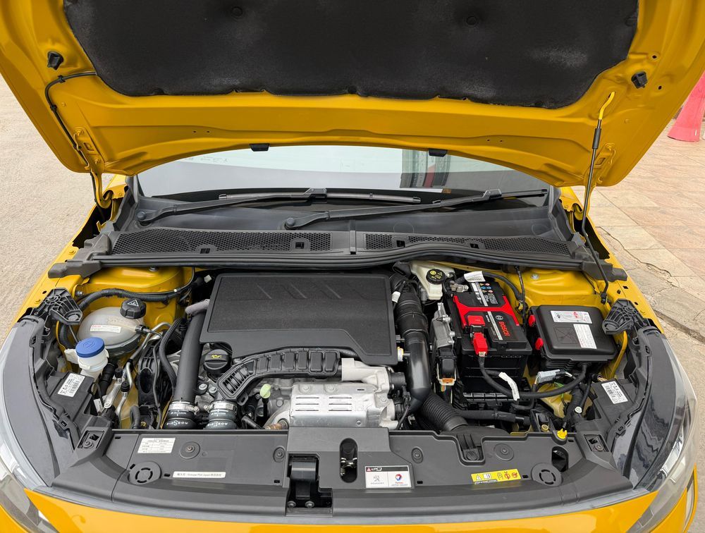 PEUGEOT 208 ALLURE NEWSHAPE - PRG Motors Ltd