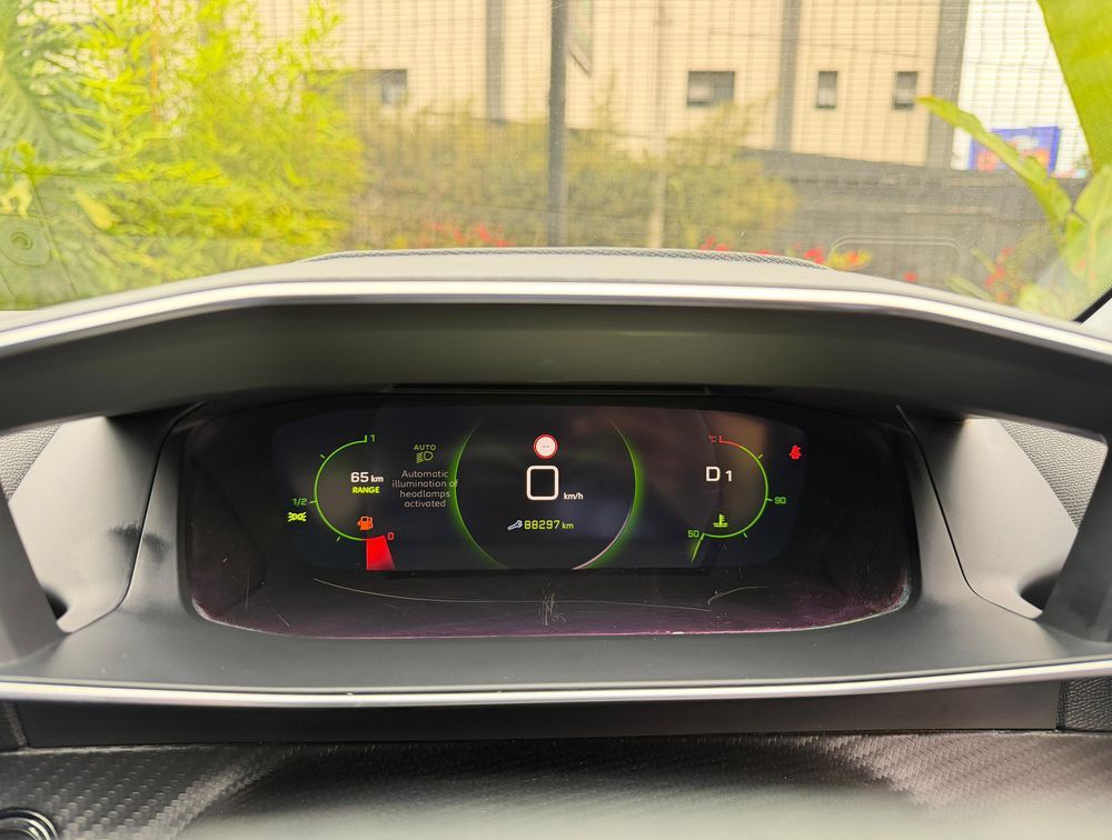 PEUGEOT 208 ALLURE NEWSHAPE - PRG Motors Ltd