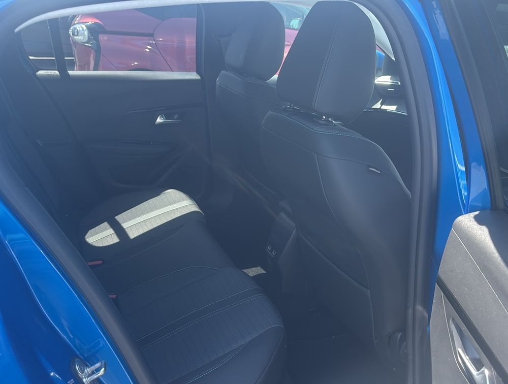 PEUGEOT 208 ALLURE NEWSHAPE - PRG Motors Ltd