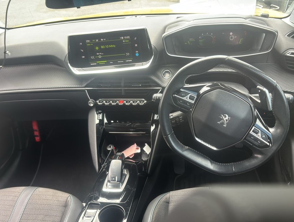 PEUGEOT 208 ALLURE NEWSHAPE - PRG Motors Ltd