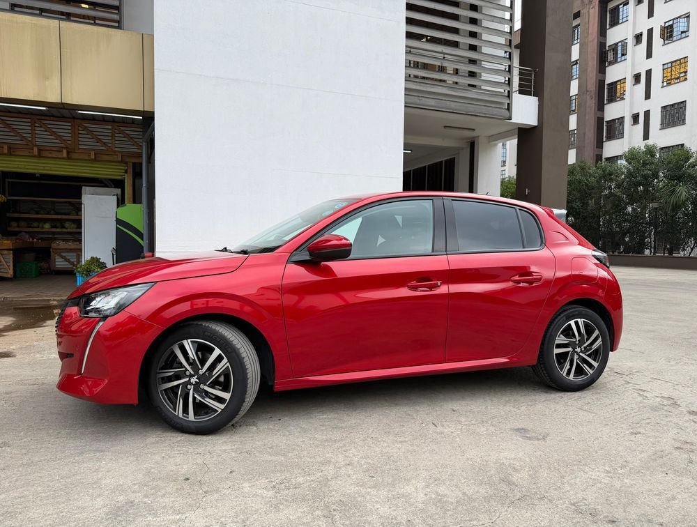 PEUGEOT 208 ALLURE NEWSHAPE - PRG Motors Ltd