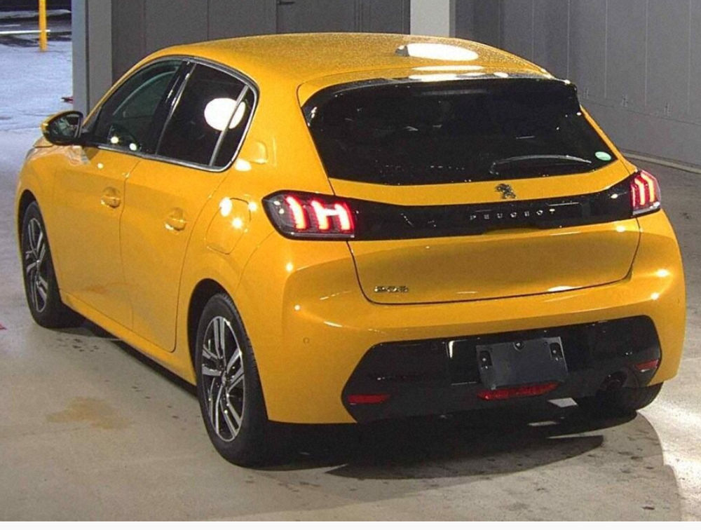 PEUGEOT 208 ALLURE NEWSHAPE - PRG Motors Ltd