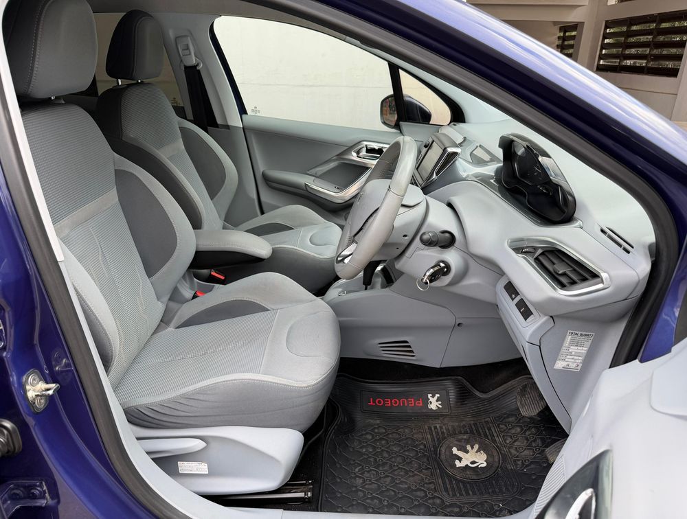 PEUGEOT 208 ALLURE - PRG Motors Ltd