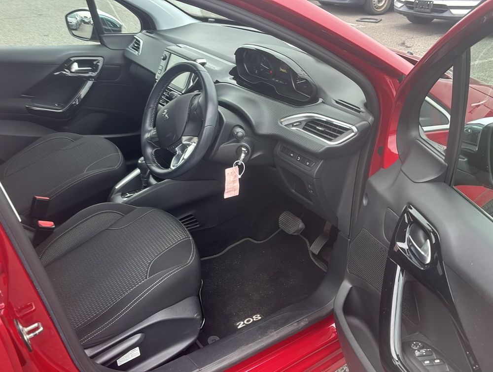 PEUGEOT 208 ALLURE - PRG Motors Ltd