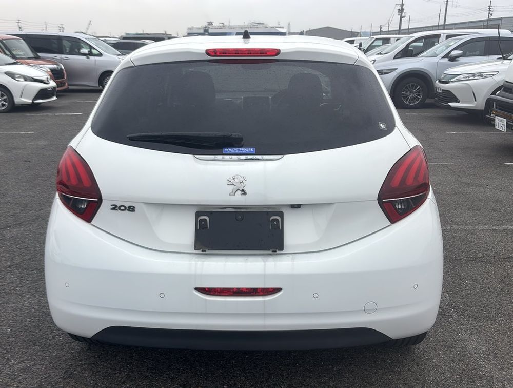 PEUGEOT 208 ALLURE - PRG Motors Ltd