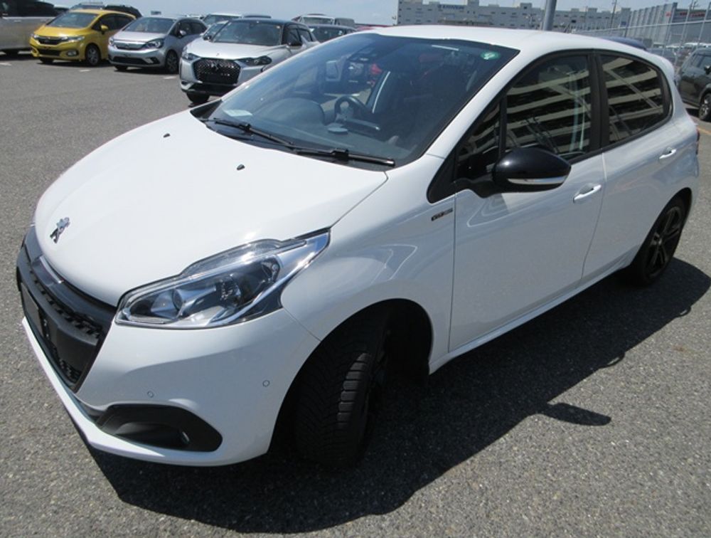 PEUGEOT 208 GTLINE BLACK PACK - PRG Motors Ltd
