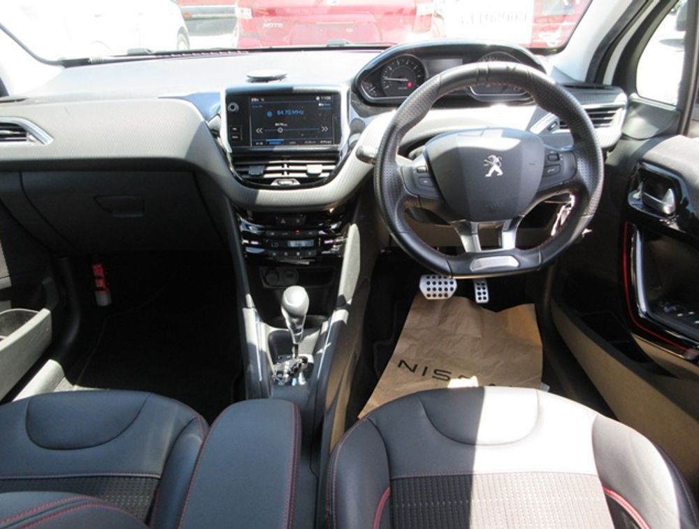 PEUGEOT 208 GTLINE BLACK PACK - PRG Motors Ltd
