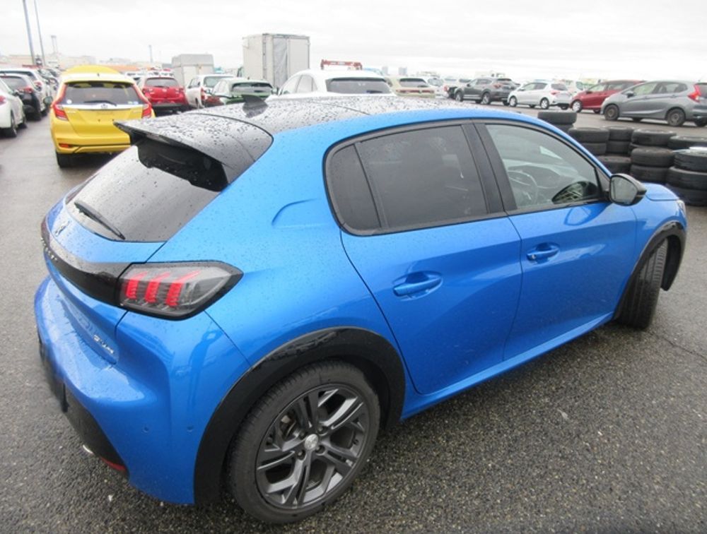 PEUGEOT 208 GTLINE MOONROOF - PRG Motors Ltd