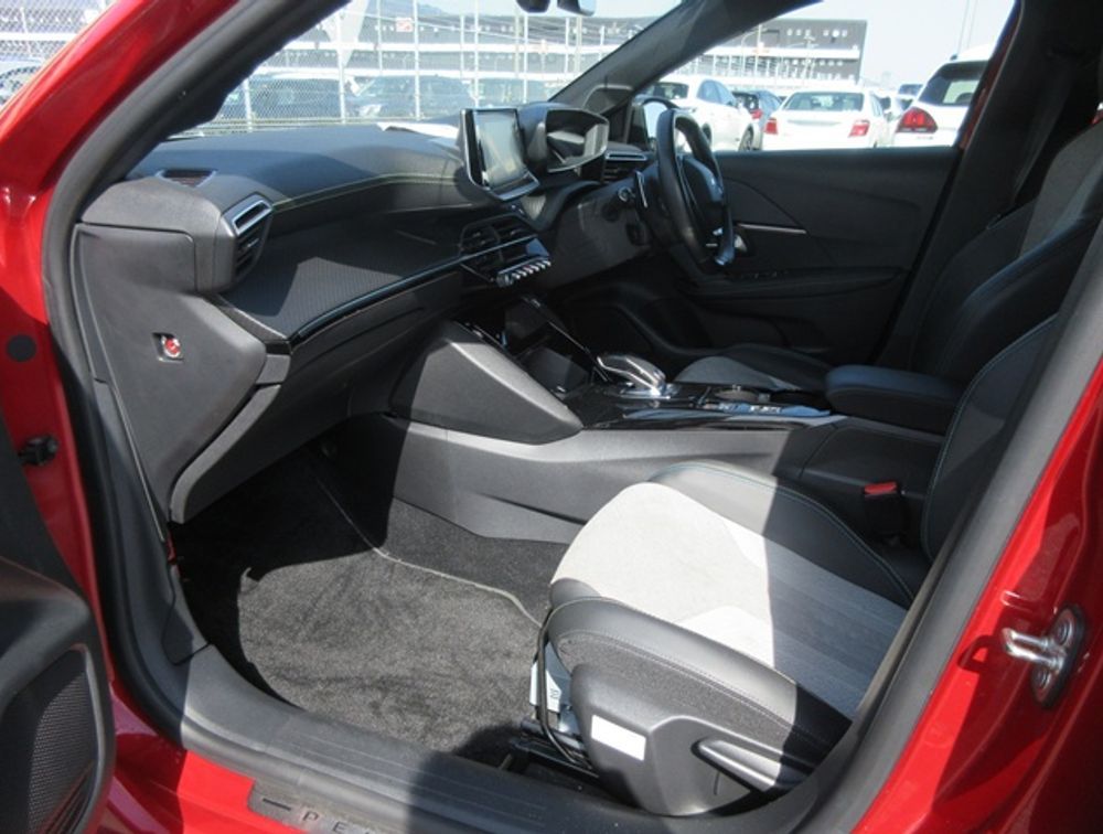 PEUGEOT 208 GTLINE NEWSHAPE - PRG Motors Ltd