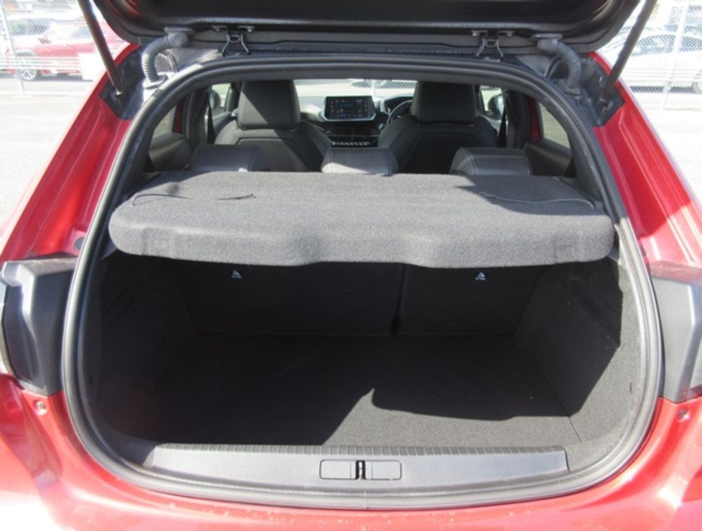 PEUGEOT 208 GTLINE NEWSHAPE - PRG Motors Ltd