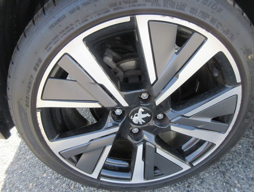 PEUGEOT 208 GTLINE NEWSHAPE - PRG Motors Ltd