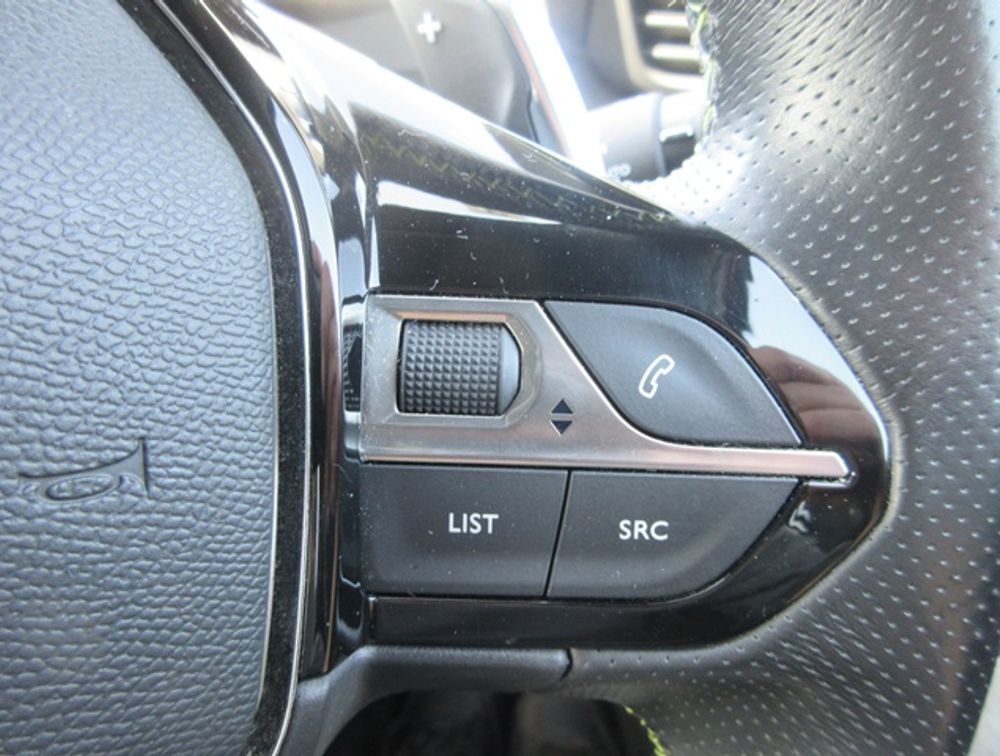 PEUGEOT 208 GTLINE NEWSHAPE - PRG Motors Ltd
