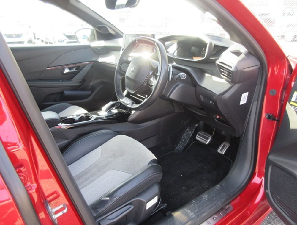 PEUGEOT 208 GTLINE NEWSHAPE - PRG Motors Ltd