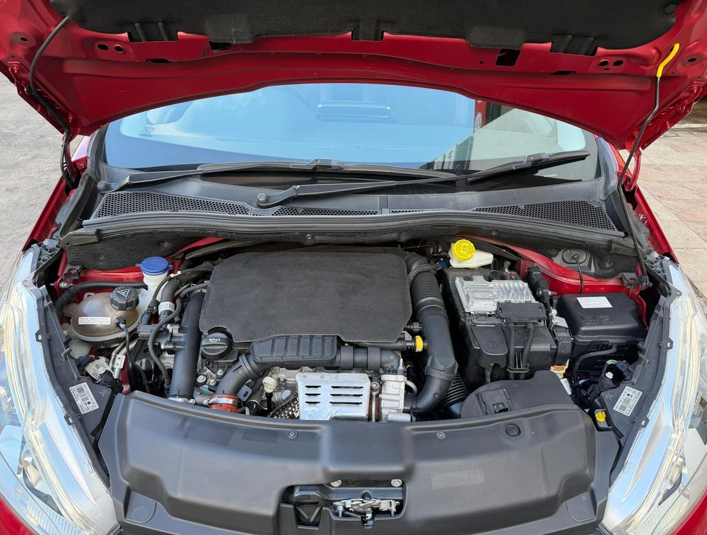 PEUGEOT 208 GTLINE - PRG Motors Ltd