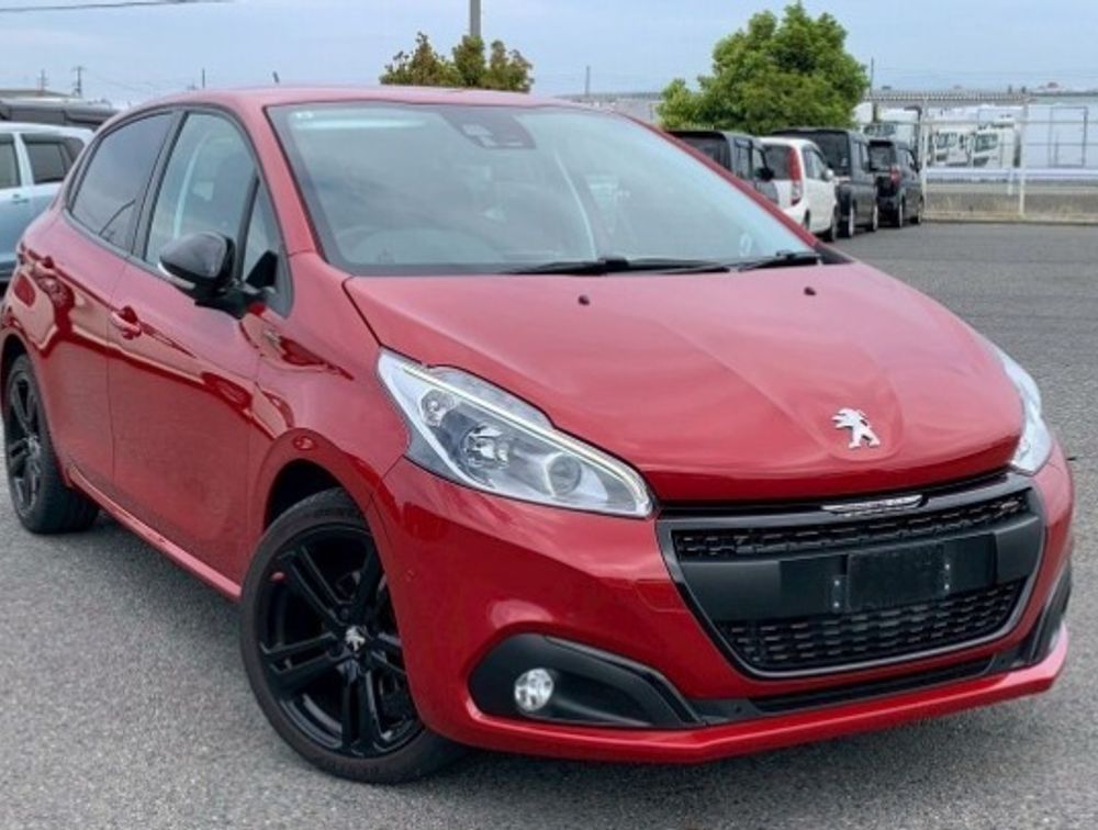 PEUGEOT 208 GTLINE