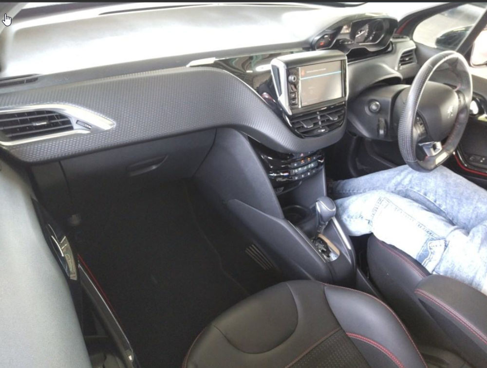 PEUGEOT 208 GTLINE - PRG Motors Ltd