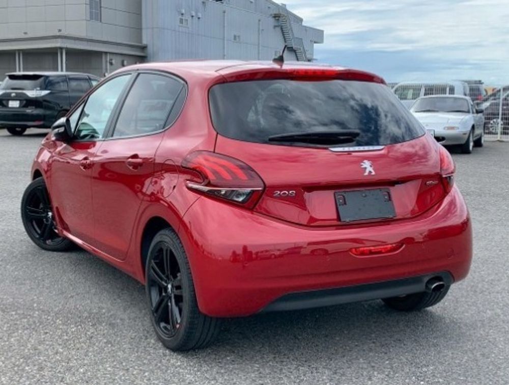 PEUGEOT 208 GTLINE - PRG Motors Ltd