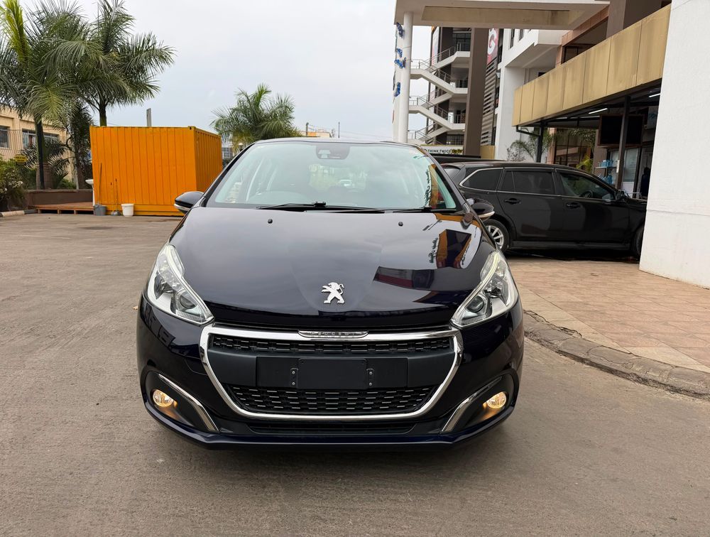 PEUGEOT 208 SIGNATURE - PRG Motors Ltd