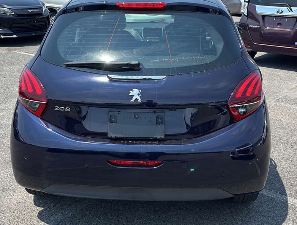 PEUGEOT 208 SIGNATURE - PRG Motors Ltd