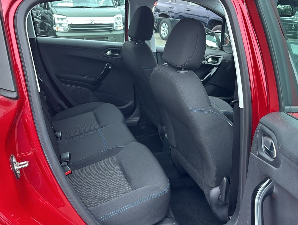 PEUGEOT 208 SIGNATURE - PRG Motors Ltd