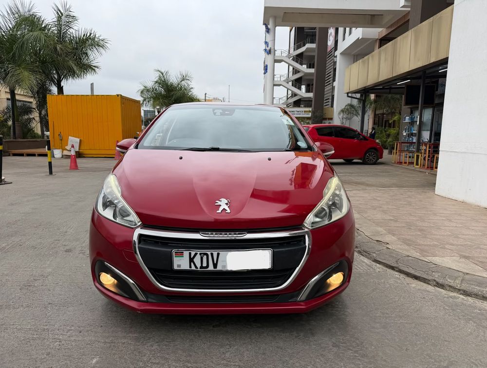 PEUGEOT 208 STYLE - PRG Motors Ltd