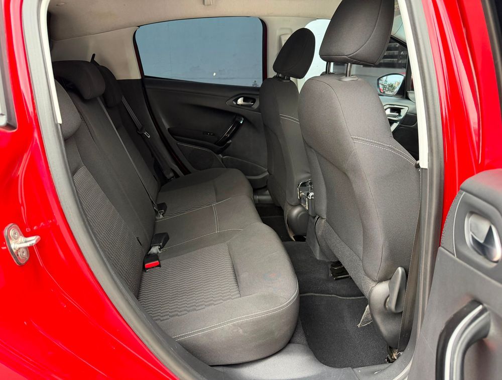 PEUGEOT 208 STYLE - PRG Motors Ltd