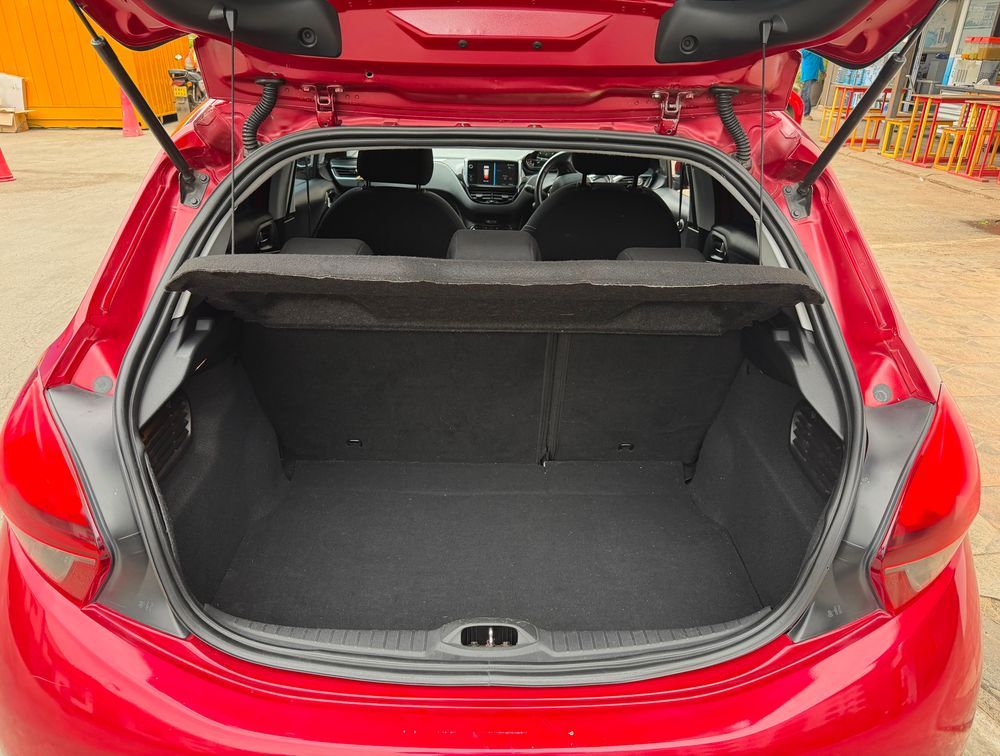 PEUGEOT 208 STYLE - PRG Motors Ltd