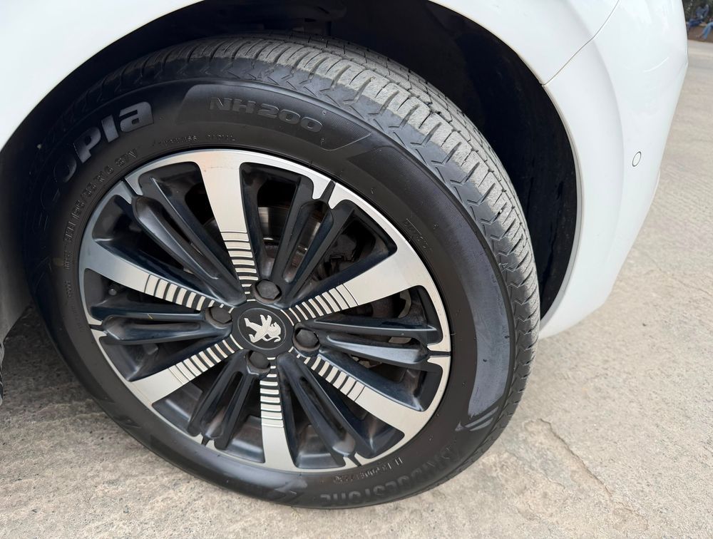 PEUGEOT 208 TECH EDITION - PRG Motors Ltd