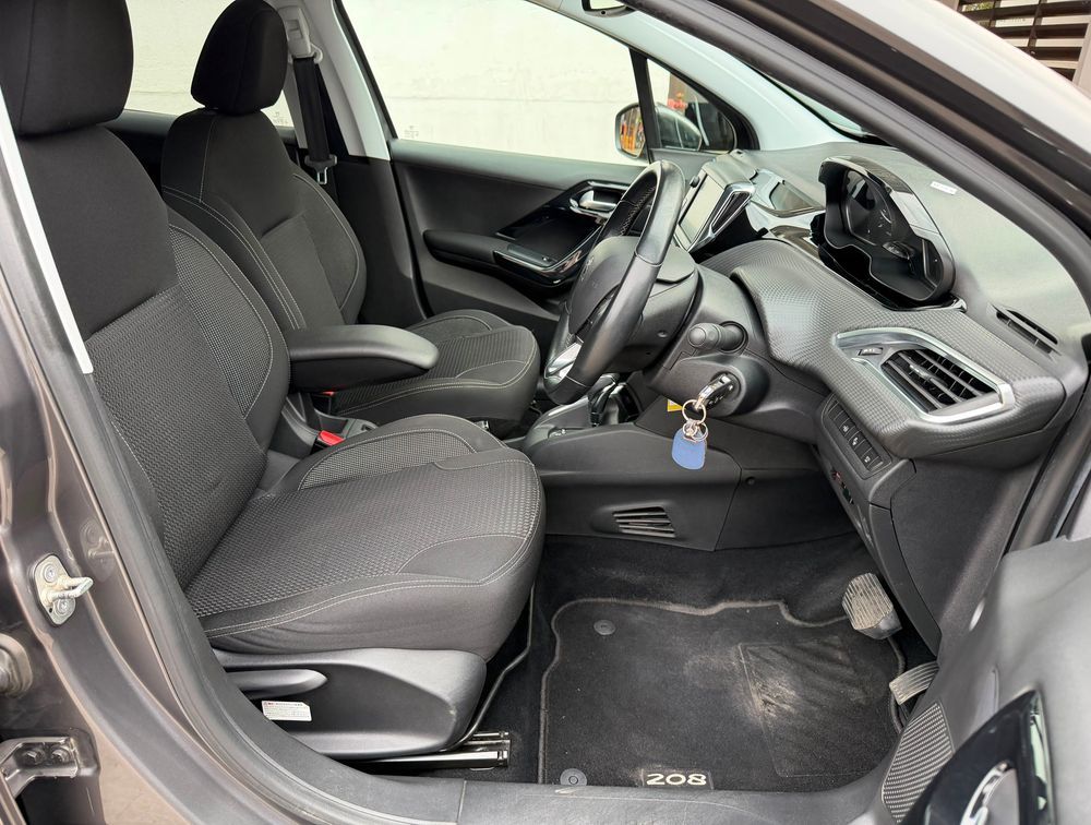PEUGEOT 208 TECH EDITION - PRG Motors Ltd