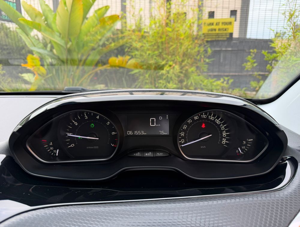 PEUGEOT 208 TECH EDITION - PRG Motors Ltd