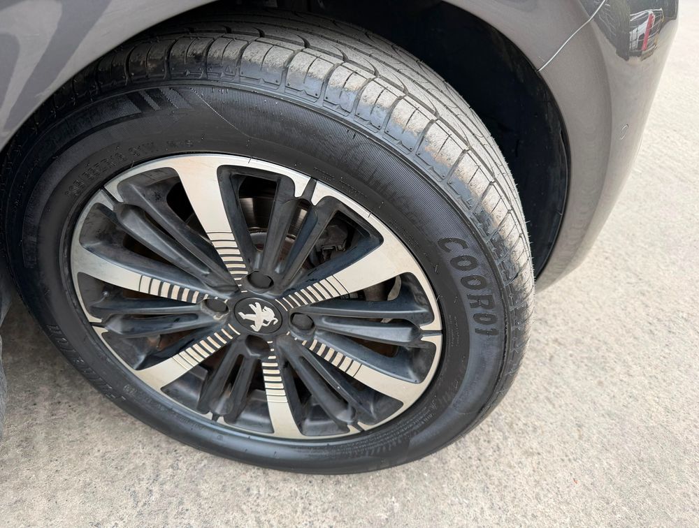 PEUGEOT 208 TECH EDITION - PRG Motors Ltd