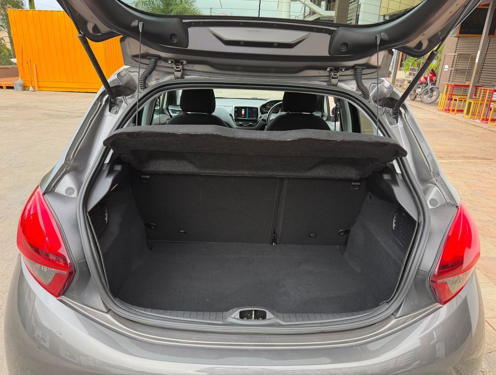 PEUGEOT 208 TECH EDITION - PRG Motors Ltd
