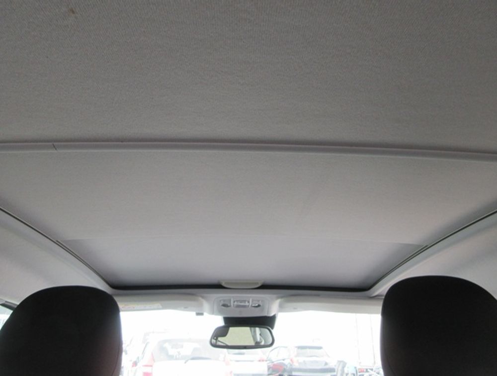 PEUGEOT 208 TECH EDITION MOONROOF - PRG Motors Ltd