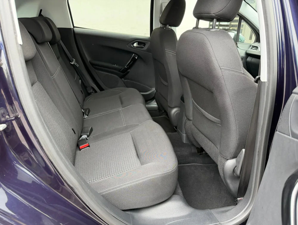 PEUGEOT 208 TECH EDITION - PRG Motors Ltd