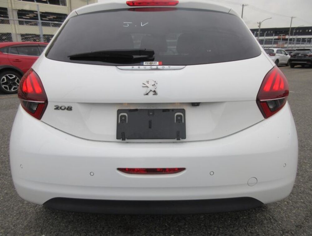 PEUGEOT 208 TECH PACK EDITION - PRG Motors Ltd