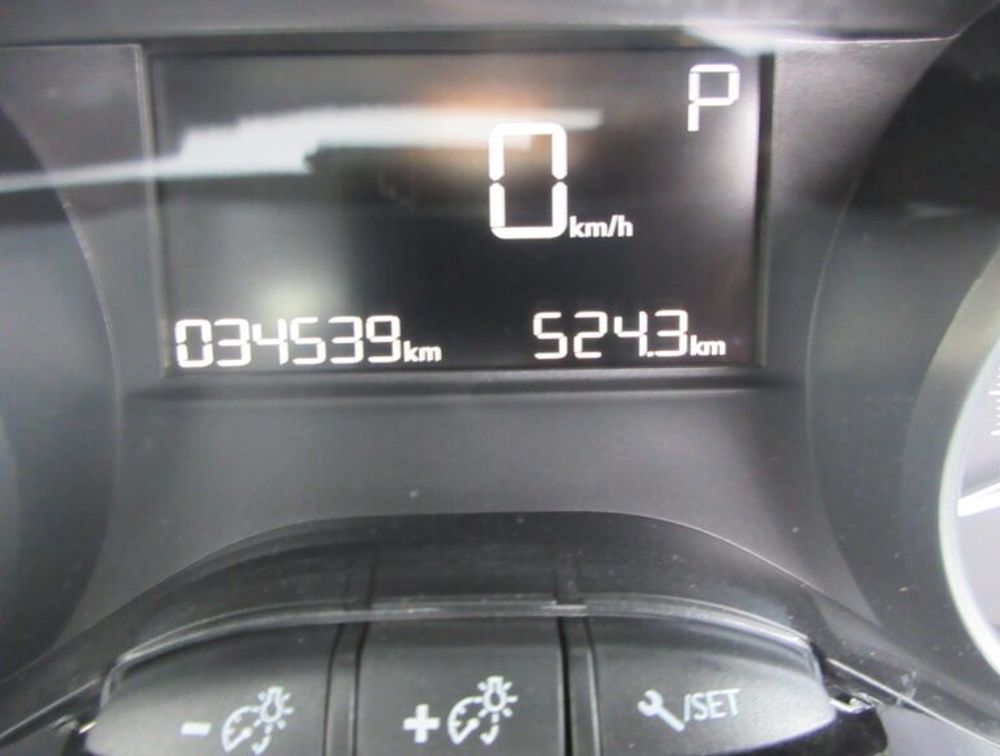 PEUGEOT 208 TECH PACK EDITION - PRG Motors Ltd