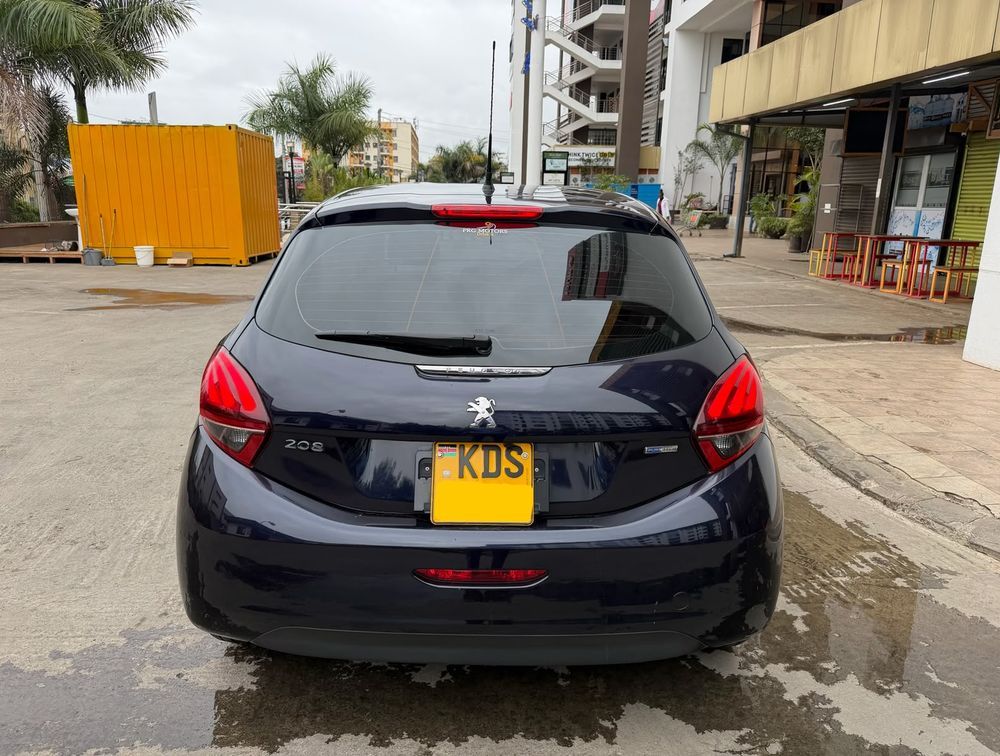 PEUGEOT 208 STYLE - PRG Motors Ltd