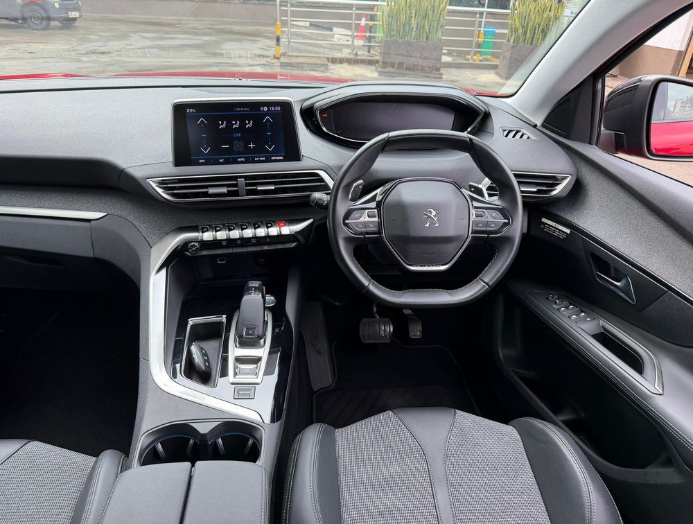 PEUGEOT 3008 ALLURE LED PACKAGE - PRG Motors Ltd