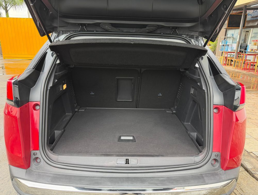 PEUGEOT 3008 ALLURE LED PACKAGE - PRG Motors Ltd